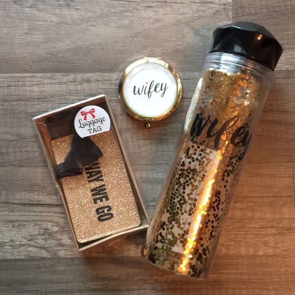Charming Charlie Other - NEW Wifey Gold Bottle & Travel bundle